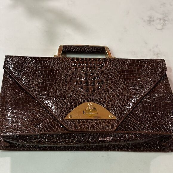Leather Messenger Bag Vintage Mock Alligator/Crocodile Burgundy with Gold Trim - Picture 1 of 9